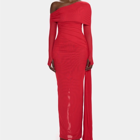 Bbxbrand Dresses & Skirts - BBX BRAND One-Shoulder Red Dress